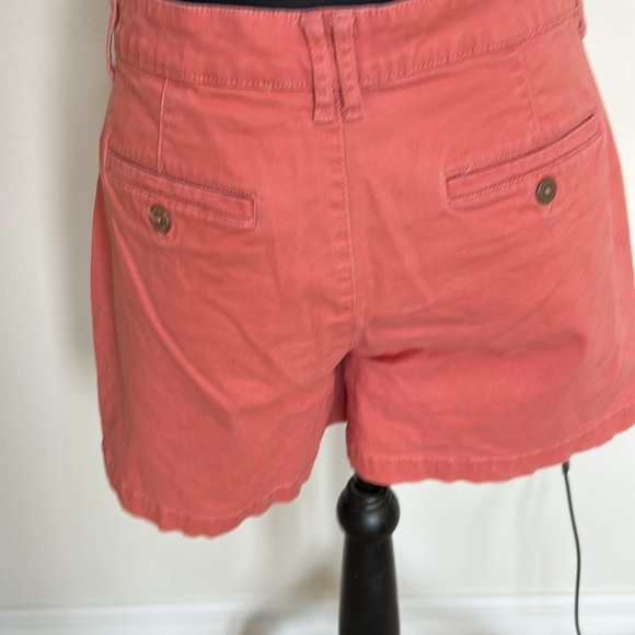 GLORIA VANDERBILT Women's Coral Bermuda Shorts LIKE NEW ! - Picture 3 of 13